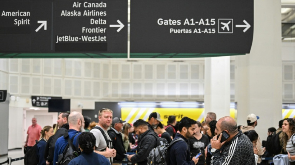 Trump orders immigration agents to airports amid crippling budget standoff
