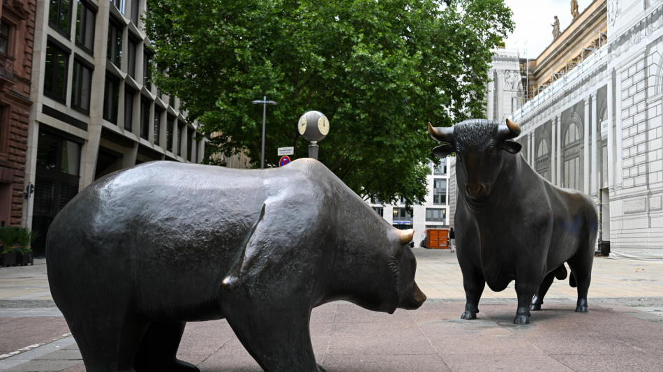 Borsa: l'Europa riduce il calo con Wall Street, Milano -1%