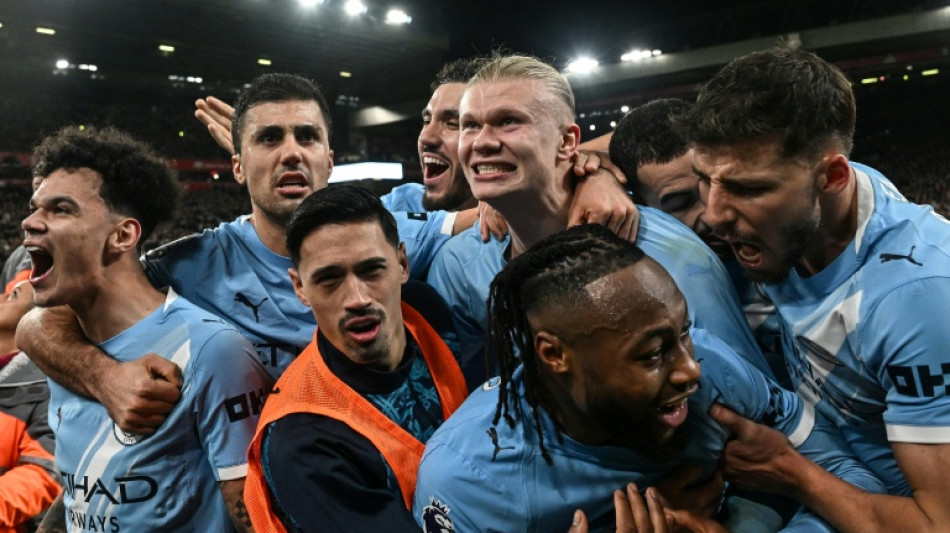 Man City eye Premier League title twist as pressure mounts on Frank and Howe