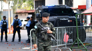 Hondurenhos completam 2 semanas sem saber quem ser&aacute; seu futuro presidente