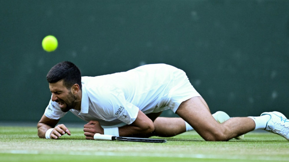 Nach "bösem Sturz": Djokovic hofft auf Schmerzfreiheit