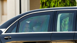 El presidente iraní visita Omán, país mediador con Estados Unidos sobre su programa nuclear