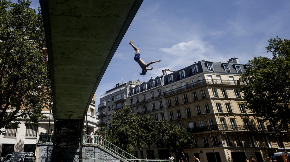 In Francia sale a 55 bilancio delle persone annegate a causa del caldo