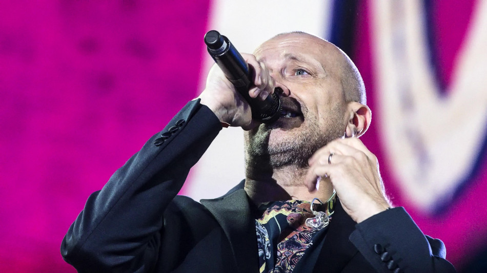 Max Pezzali, ad aprile tour oltre confine con Max Forever - Goes to Europa