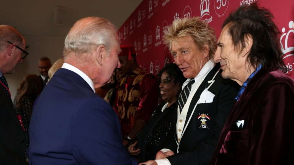 Rod Stewart cancela shows na Am&eacute;rica do Norte ap&oacute;s cirurgia card&iacute;aca