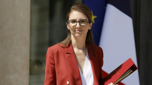 GPA: une idée "totalement contraire" à la "dignité des femmes", selon Aurore Bergé