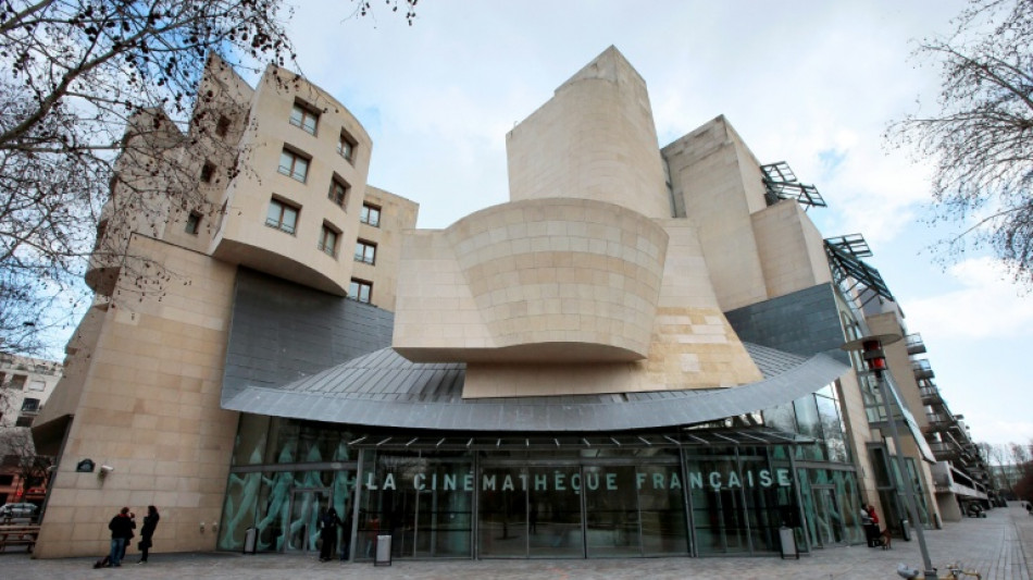 Una plaga de chinches obliga a cerrar un prestigioso cine de París