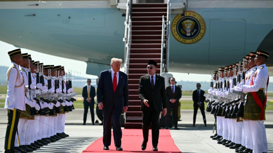 Red-carpet welcome for Trump in Malaysia as key Asian tour gets underway