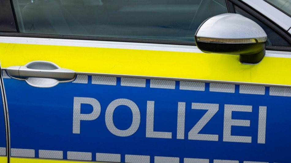 Verdacht auf T&ouml;tungsdelikt: Zwei Menschen von U-Bahn in Hamburg erfasst