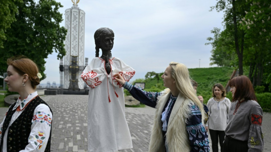 Una delegación rusa, sin Putin, llega a Estambul para las conversaciones de paz con Ucrania