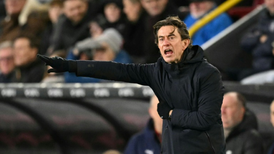 Frank issues rallying cry for 'desperate' Tottenham