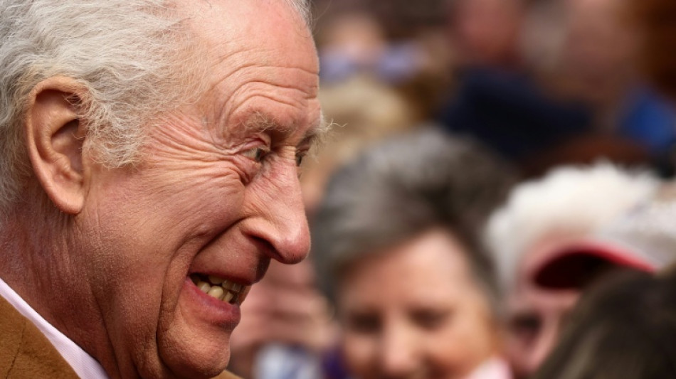 Carlos III inicia una visita a Italia tras el susto en su tratamiento de cáncer 