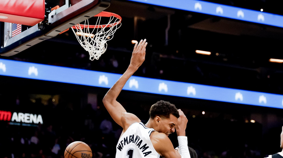 Nba: San Antonio travolge i Lakers con un super Wembanyama
