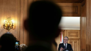 La mayor&iacute;a de adolescentes brit&aacute;nicos planea eludir la restricci&oacute;n de las redes sociales