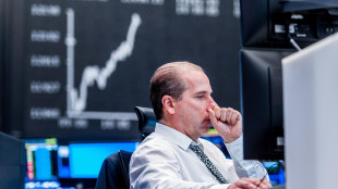 Borsa: confusione dazi contagia anche l'Europa, Francoforte -0,94%