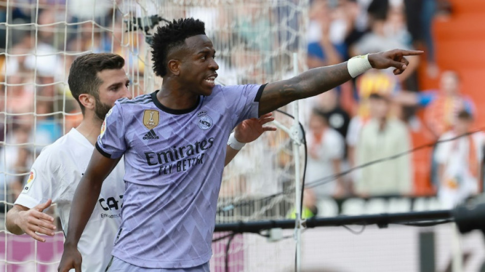 El racismo vuelve a ensuciar el f&uacute;tbol espa&ntilde;ol
