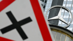Mercedes-Benz profit plunges on China slump and US tariffs