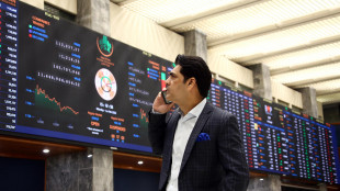 Borsa: Asia positiva con tregua sullo shutdown, Tokyo +0,43%